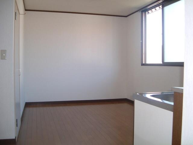 アーバン東雲Aの物件内観写真