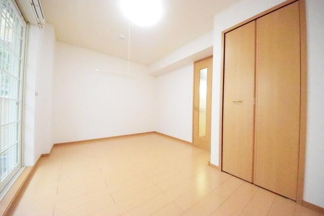 フェリーチェの物件内観写真