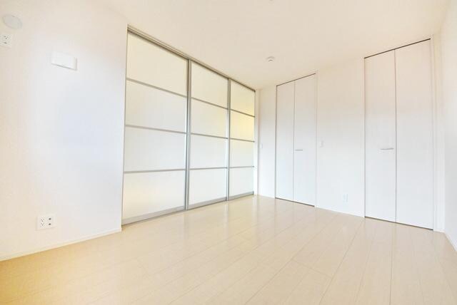 SHAMROCK HILLSの物件内観写真