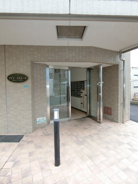 メゾンルミエールの物件内観写真