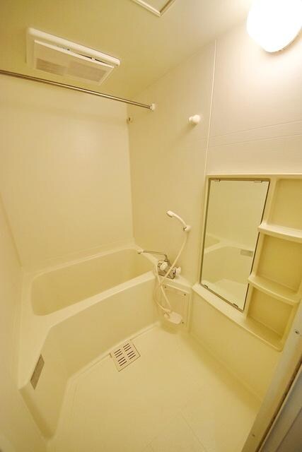 メゾンドELLEIIIの物件内観写真