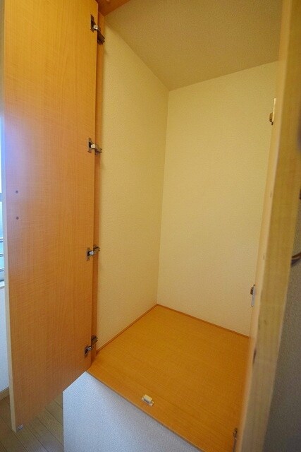 レオネクストファミリア白山の物件内観写真