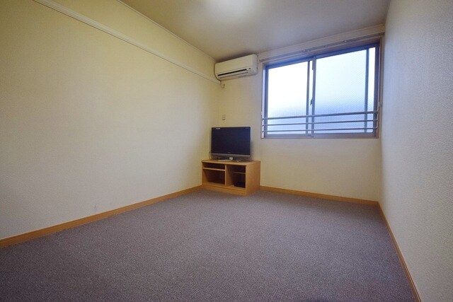 レオネクストファミリア白山の物件内観写真