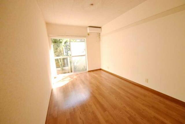 ハイム国立の物件内観写真