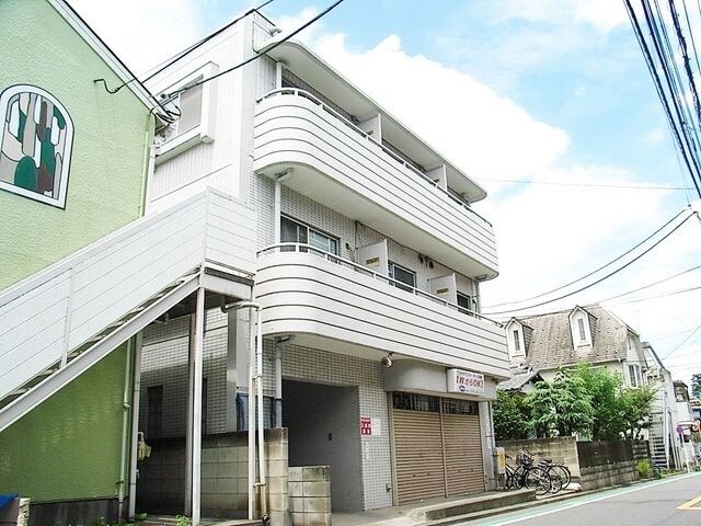 メゾン・ド・ラポールの物件外観写真