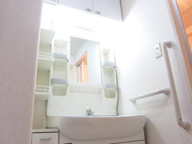 ラフィネ立川の物件内観写真