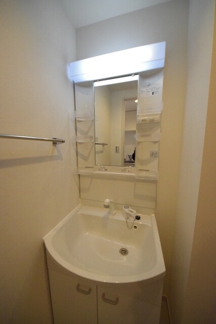 リブリ・虹の物件内観写真