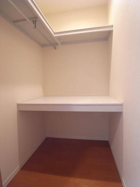 メゾン・シャテーヌの物件内観写真