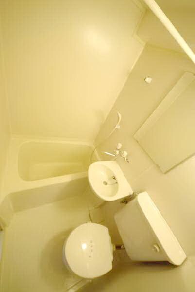 白樺マンションの物件内観写真