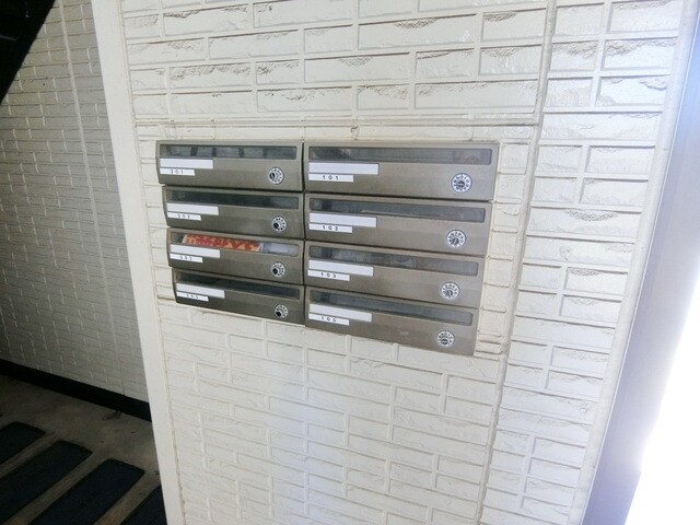 ストークコートの物件内観写真