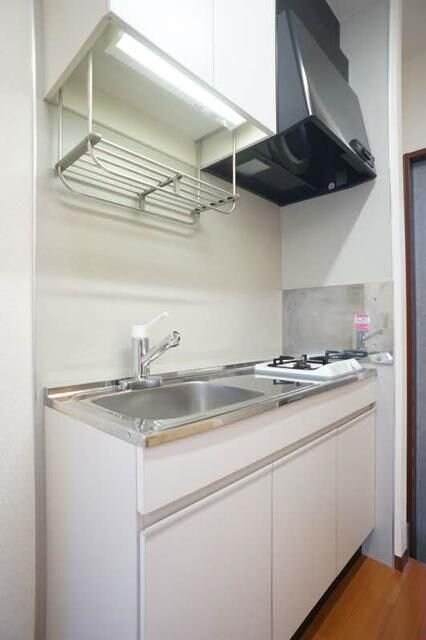 West Houseの物件内観写真