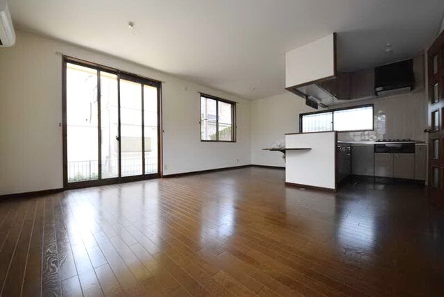 メゾンドゥ国立の物件内観写真