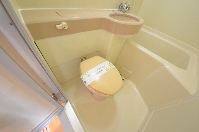 昭島コートエレガンスDの物件内観写真