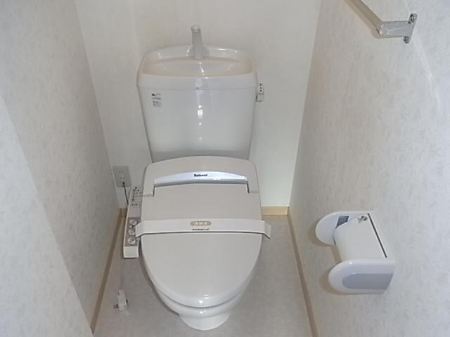 コンフォールダイワの物件内観写真