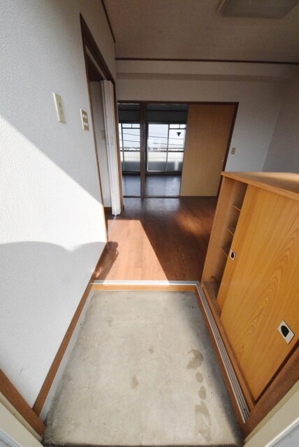 アベニューハイツ石川の物件内観写真