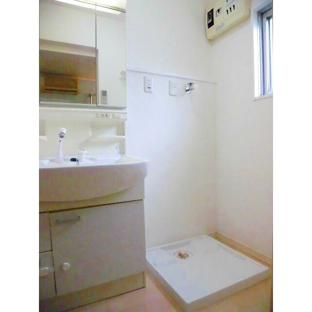 京王ガーデン平山の物件内観写真