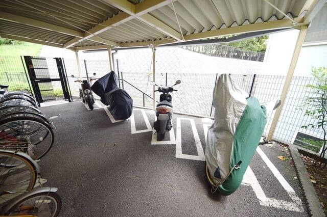 キャッスルヒルズの物件内観写真