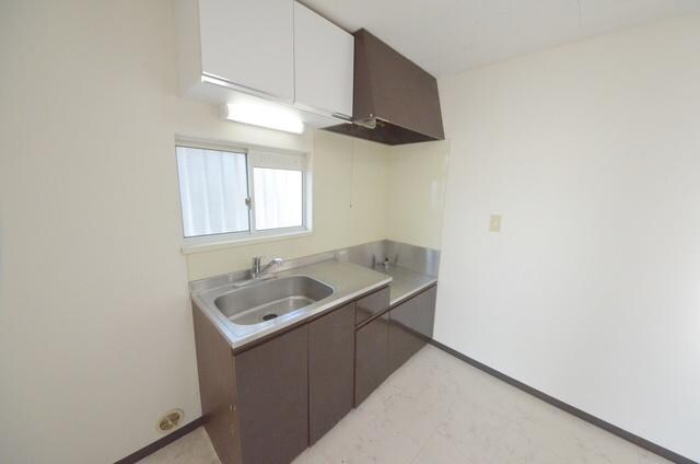 エレガントハイツの物件内観写真