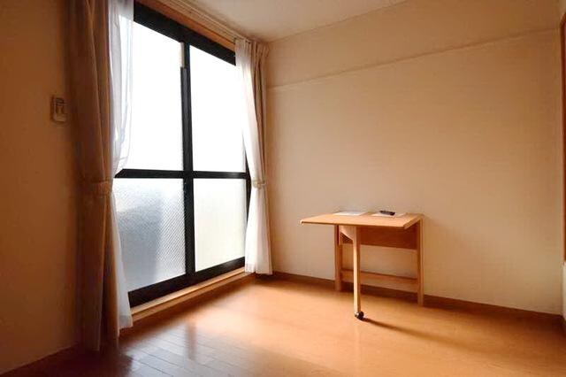 レオパレススアーブの物件内観写真