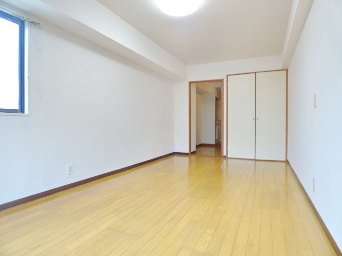 グレース牛浜の物件内観写真