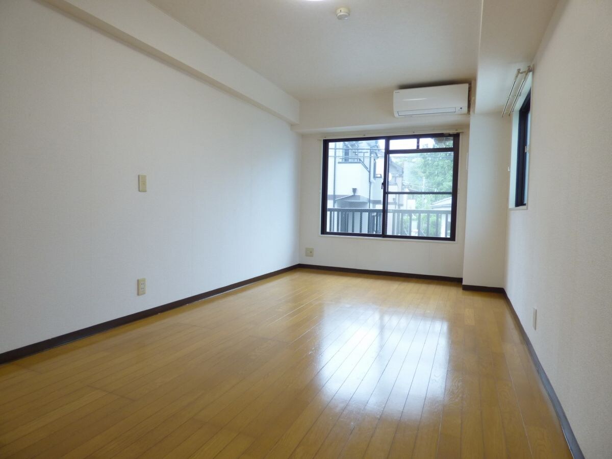 グレース牛浜の物件内観写真