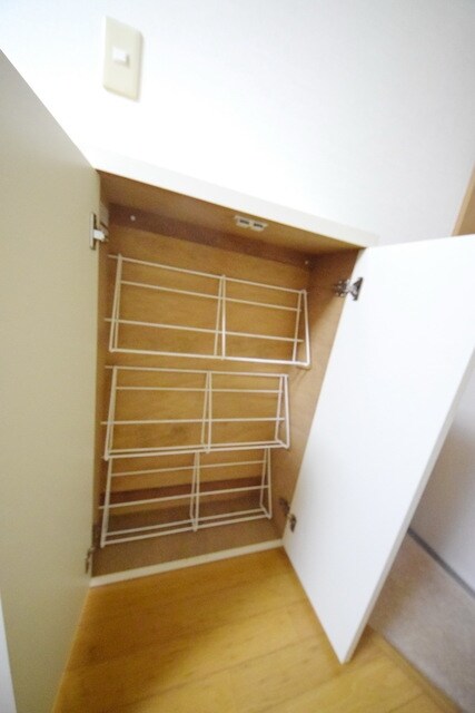 メゾンジュネスの物件内観写真