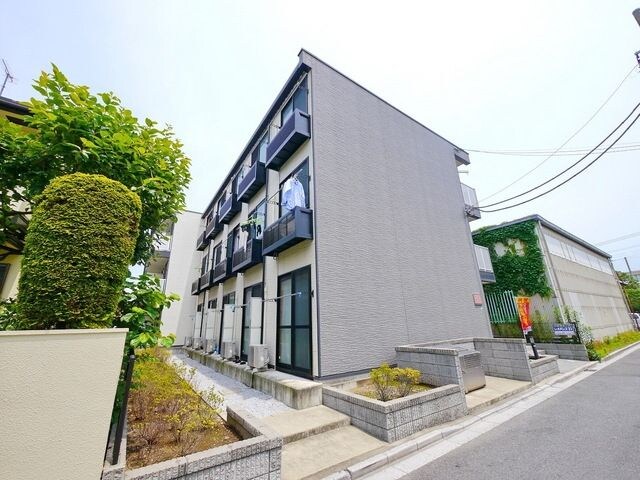 レオパレスパタータIIの物件外観写真