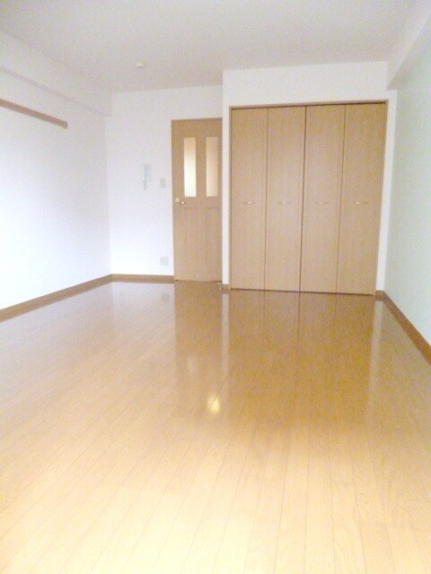 ロイヤルハイツFUJIの物件内観写真