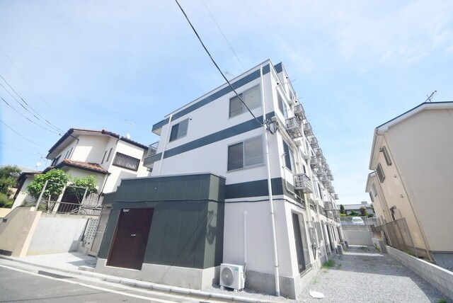 エンデカ東浦和の物件外観写真