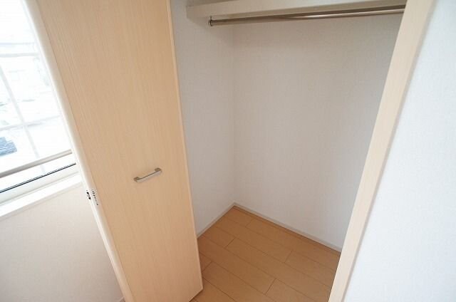 エミナンス南町の物件内観写真