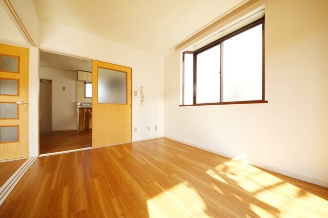 ツイン・アーバン21の物件内観写真