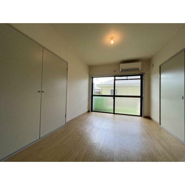 グリーンゲーブルの物件内観写真