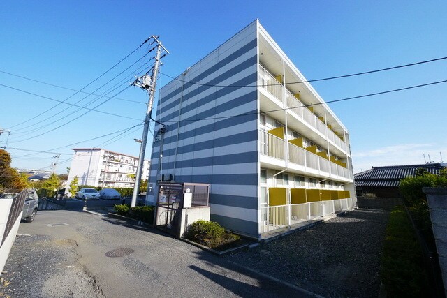 レオパレスカーサ エス・コットの物件外観写真