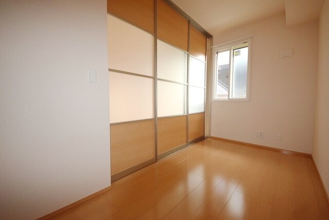 フォッサート・トレ弐番館の物件内観写真