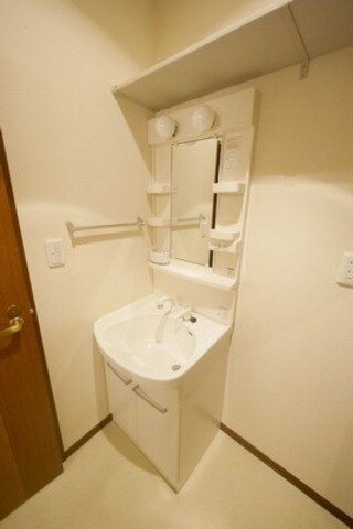 シャーメゾンフィオーレBの物件内観写真