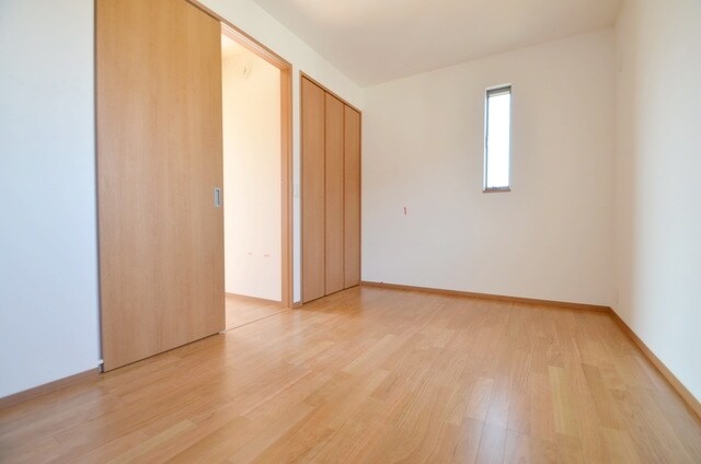 オレンジブーケD棟の物件内観写真