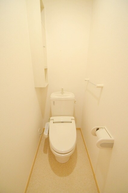 エテルノ ブリ-ズ Iの物件内観写真