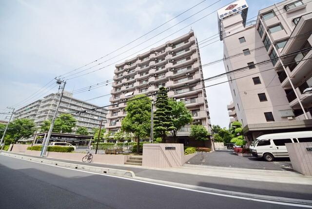 グランメール戸田の物件外観写真