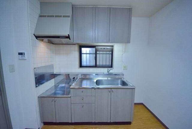 ポポラーレ壱番館の物件内観写真