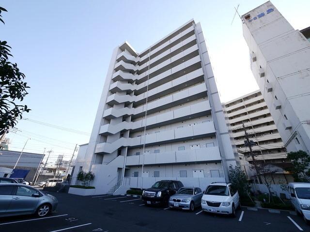 アン・ボルヌの物件内観写真