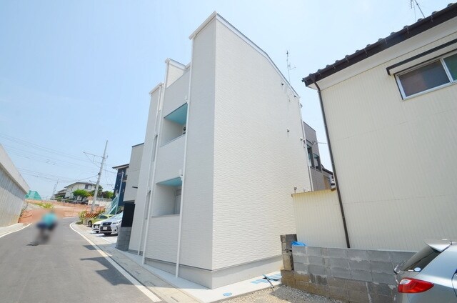 フォレスト南与野の物件外観写真