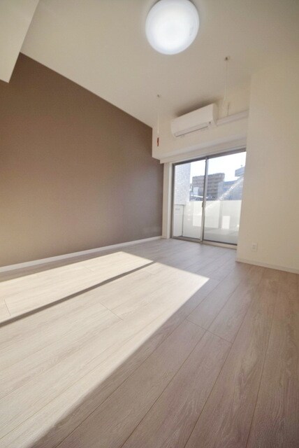 アンベリール西川口の物件内観写真