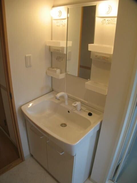 アーベントA棟の物件内観写真