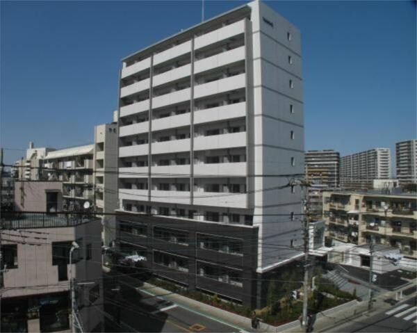 アン・ボルヌの物件外観写真