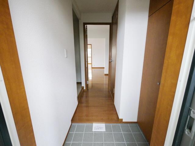 グリーンプラザ岸町 914994の物件内観写真