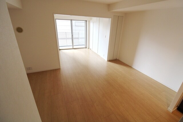 ドゥーエ大宮の物件内観写真