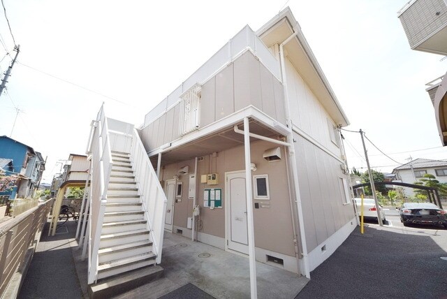 サンベルテ菅沼 IIの物件外観写真