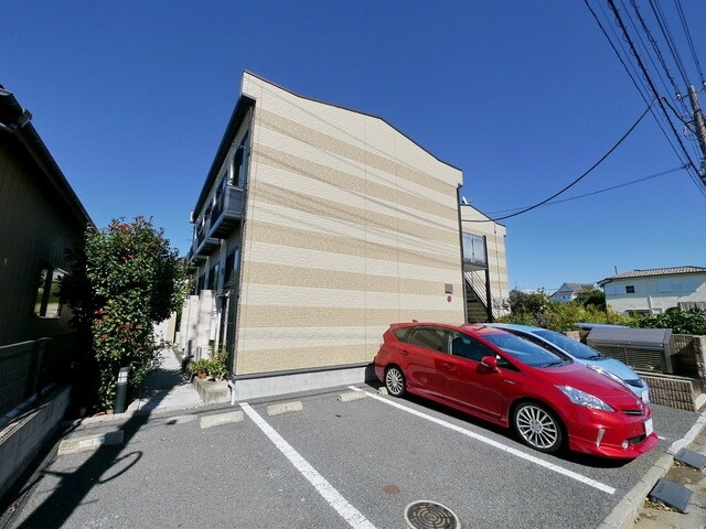 レオパレス光の杜 の物件外観写真