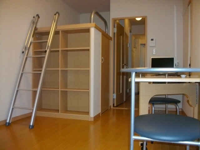 レオパレス嵯峨野の物件内観写真