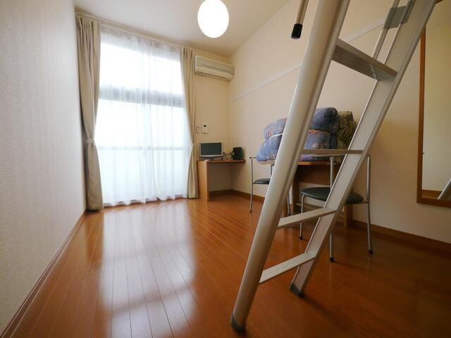 レオパレスパークヒル三室の物件内観写真